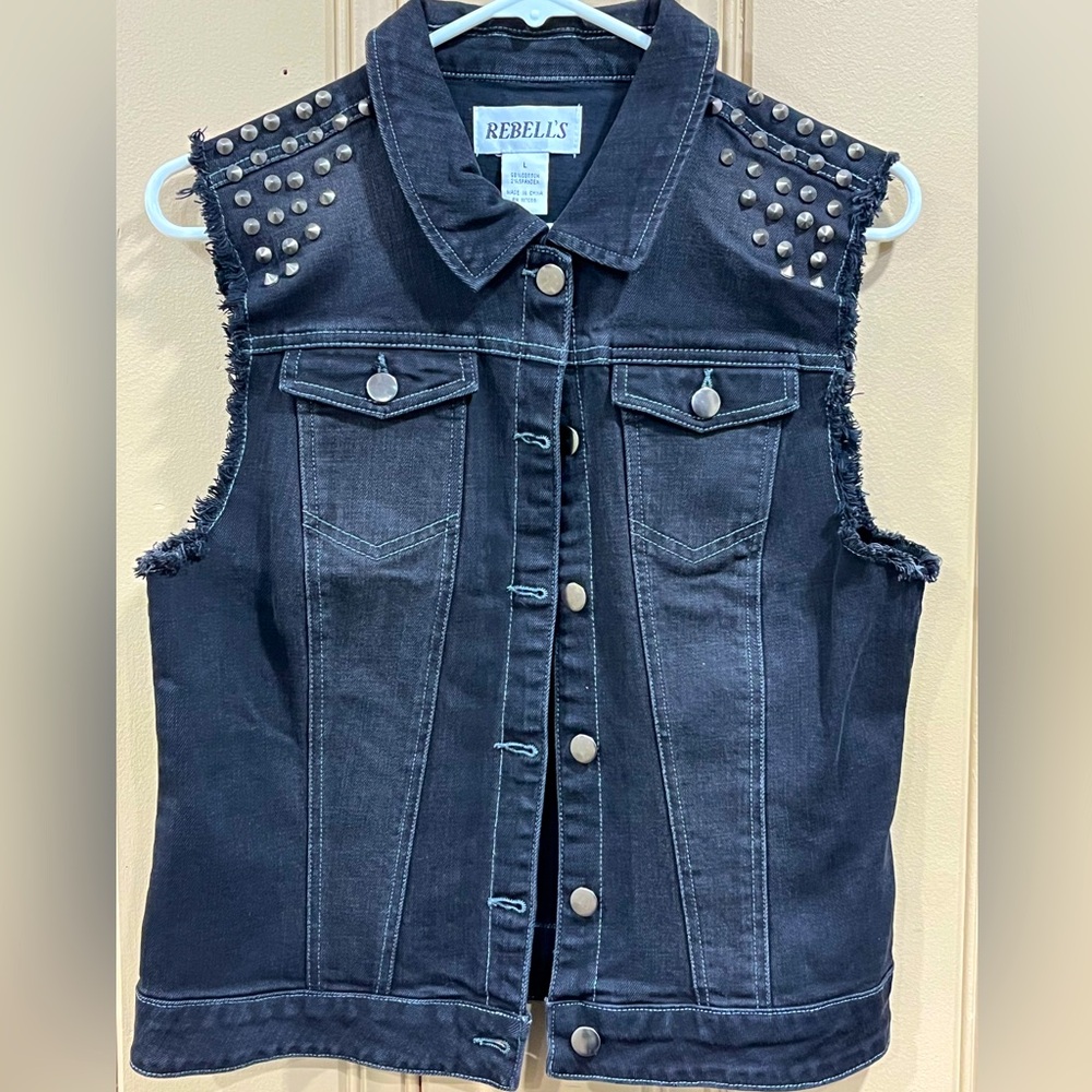 Black Jean vest